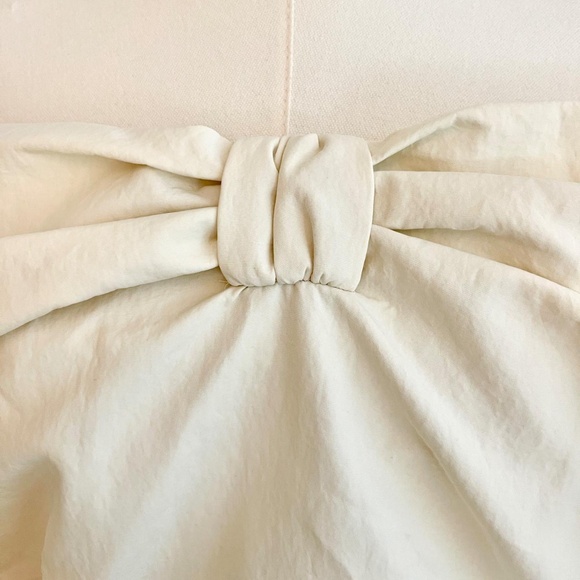 Zara large bow cream mini skirt - Picture 2 of 4